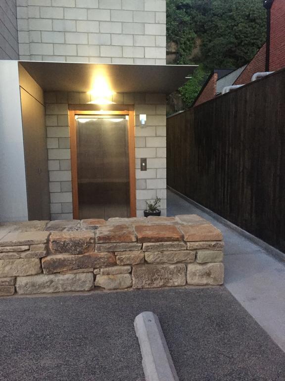 ホバートQuarry House Luxury Retreatアパートメント エクステリア 写真